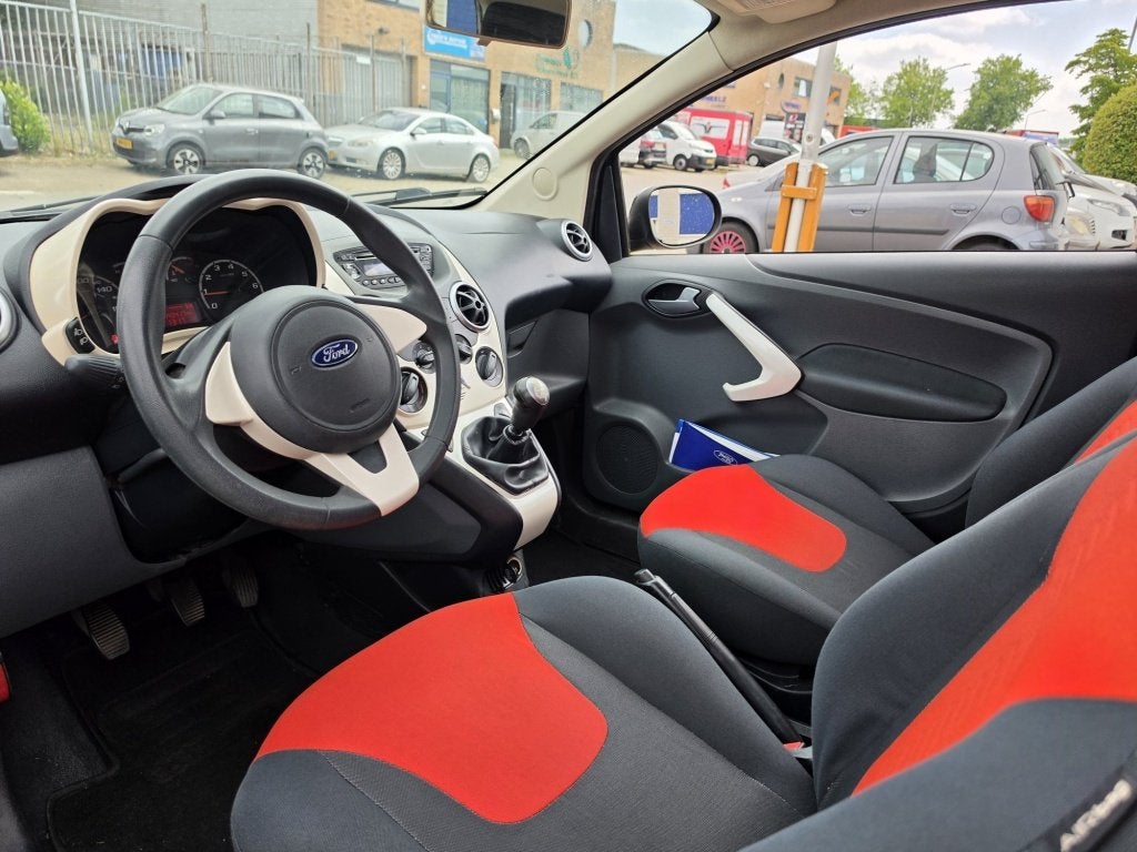 Ford Ka 1.2 Titanium Airco 140dkm Distr. vv ✅ (bj 2010), Gebruikt, 1242 cc, 4 cilinders, 4 stoelen