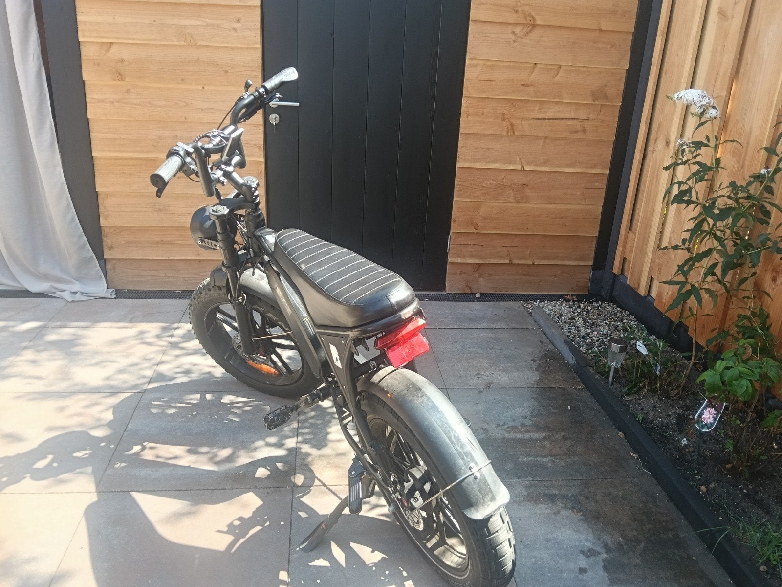 Ouxi V8 4.0 Fatbike - Remmen defect, motor maakt geluid, Ophalen, Gebruikt, Overige merken