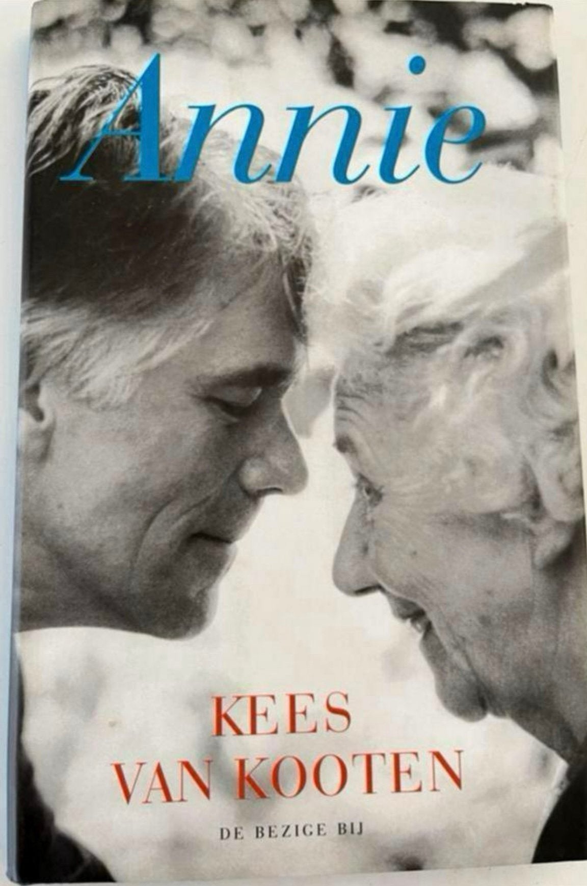 ANNIE KEES VAN KOOTEN DE BEZIGE BIJ, Boeken, Ophalen of Verzenden, Zo goed als nieuw