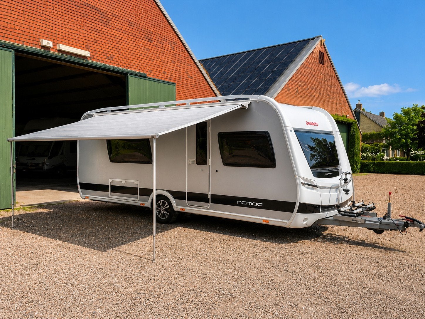 Dethleffs Nomad 540 mover luifel vloerverwarming badkamer, Rondzit, Frans bed, Particulier, Tot en met 4