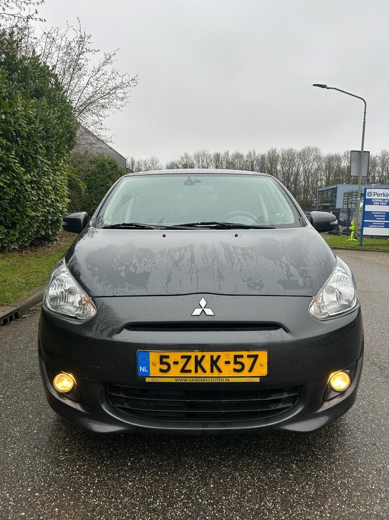 Mitsubishi Space Star 1.0 Intense NAP / 5 DRS /, Auto's, Mitsubishi, Voorwielaandrijving, Euro 5, Stof, Gebruikt