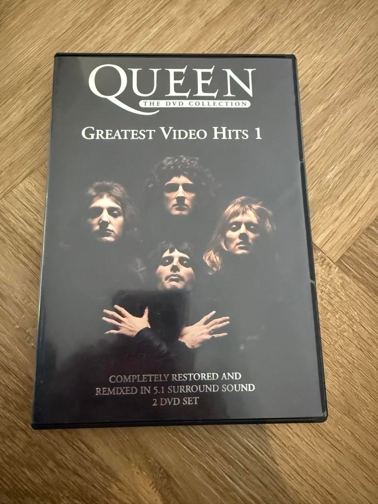 Queen - Greatest Video Hits 1 (2 DVD Set), Boeken, Film, Tv en Media, Zo goed als nieuw, Ophalen