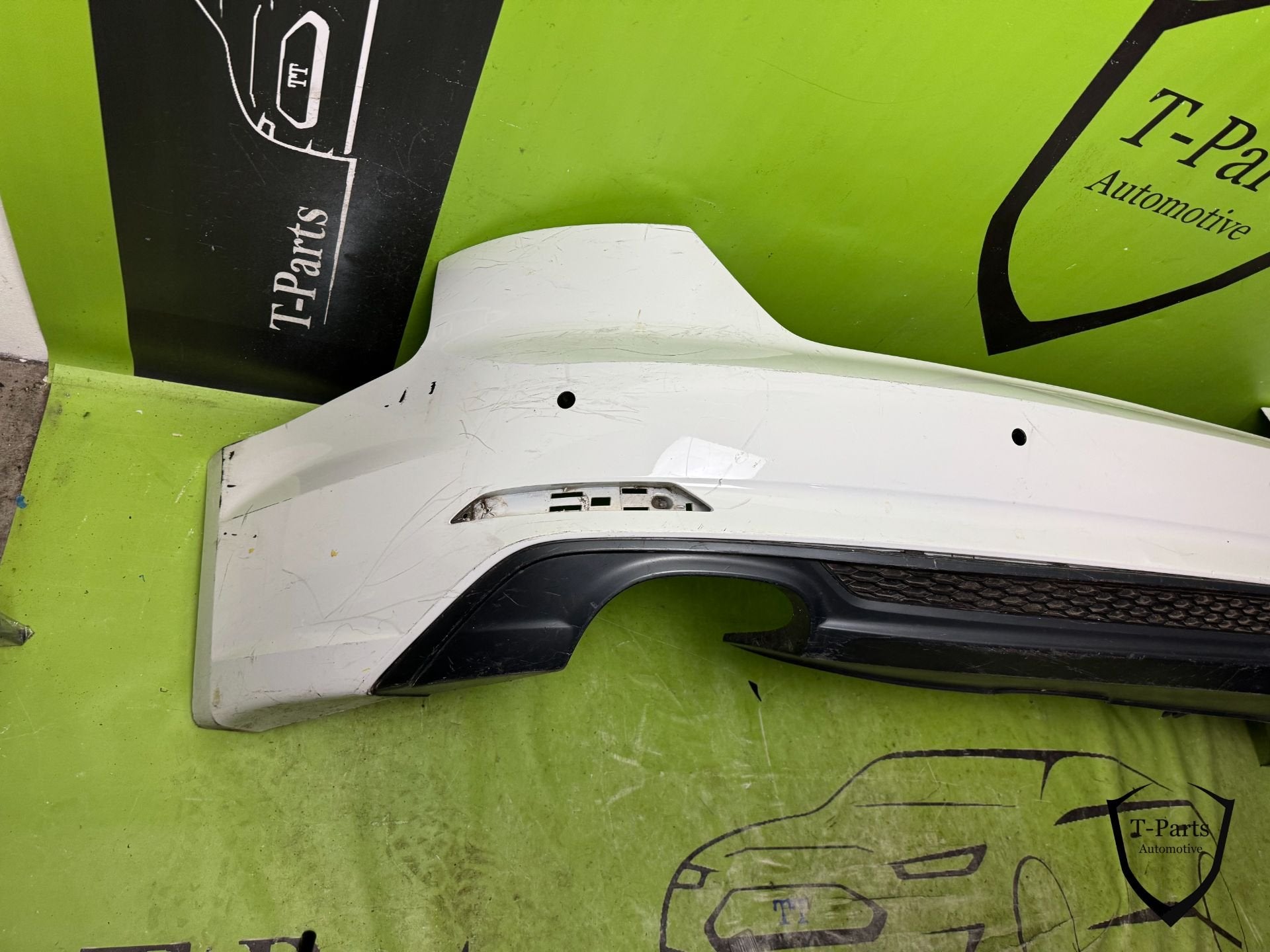 audi a3 achterbumper SEDAN bumper 17+, Gebruikt, AUDI AG, Auto-Union-Strasse 1
85045  Ingolstadt, DE, Kundenbetreuung@audi.de