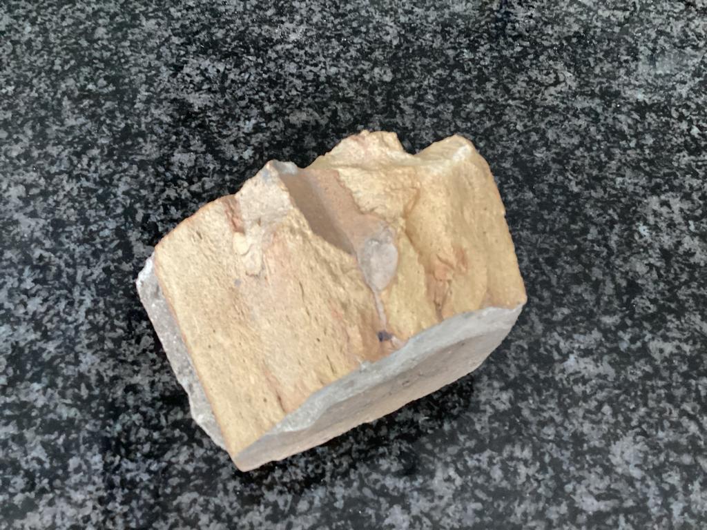 Stuk steen uit de Berlijnse Muur - IJzeren Gordijn, Ophalen of Verzenden