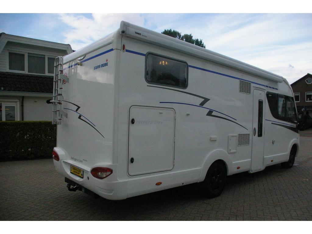 Eura Mobil Integra Line 720 EB Enkele bedden, XXL Garage., Caravans en Kamperen, Campers, Integraal, Fiat, Airbags, Vloeistofverwarming