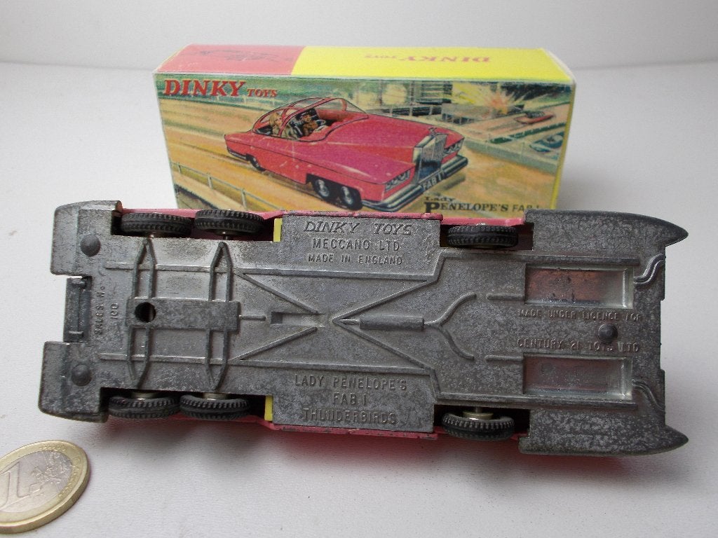 1966 Dinky Toys 100. FAB 1. Uit Thunderbirds + DOOS (-D-), Ophalen of Verzenden, Zo goed als nieuw, Auto, Dinky Toys