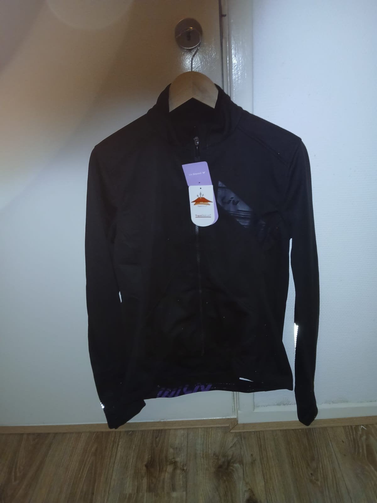 Liv xl D en H  fiets jas flara windproof thermal, Ophalen, Dames, Nieuw, LIV