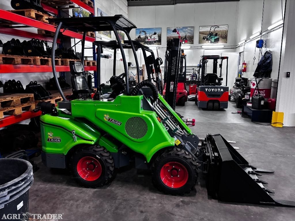 DEMO Aanbieding TAIAN DY620 minishovel met 35 draaiuren., -, Niet opgegeven, Ophalen of Verzenden, Niet opgegeven