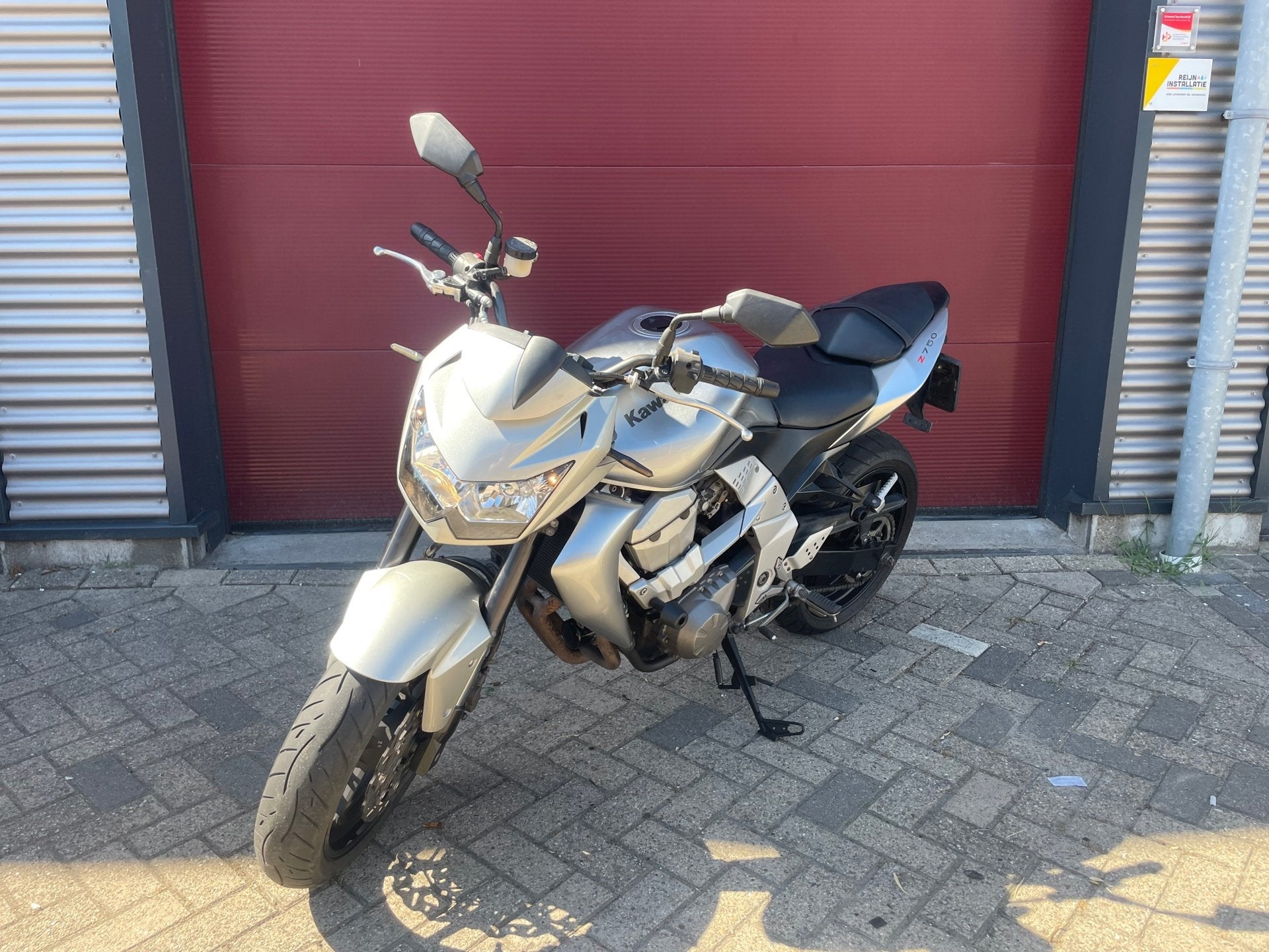 Kawasaki Z 750 Z750 Leovince uitlaat, Motoren, Motoren | Kawasaki, Bedrijf, Meer dan 35 kW, Toermotor, 748 cc