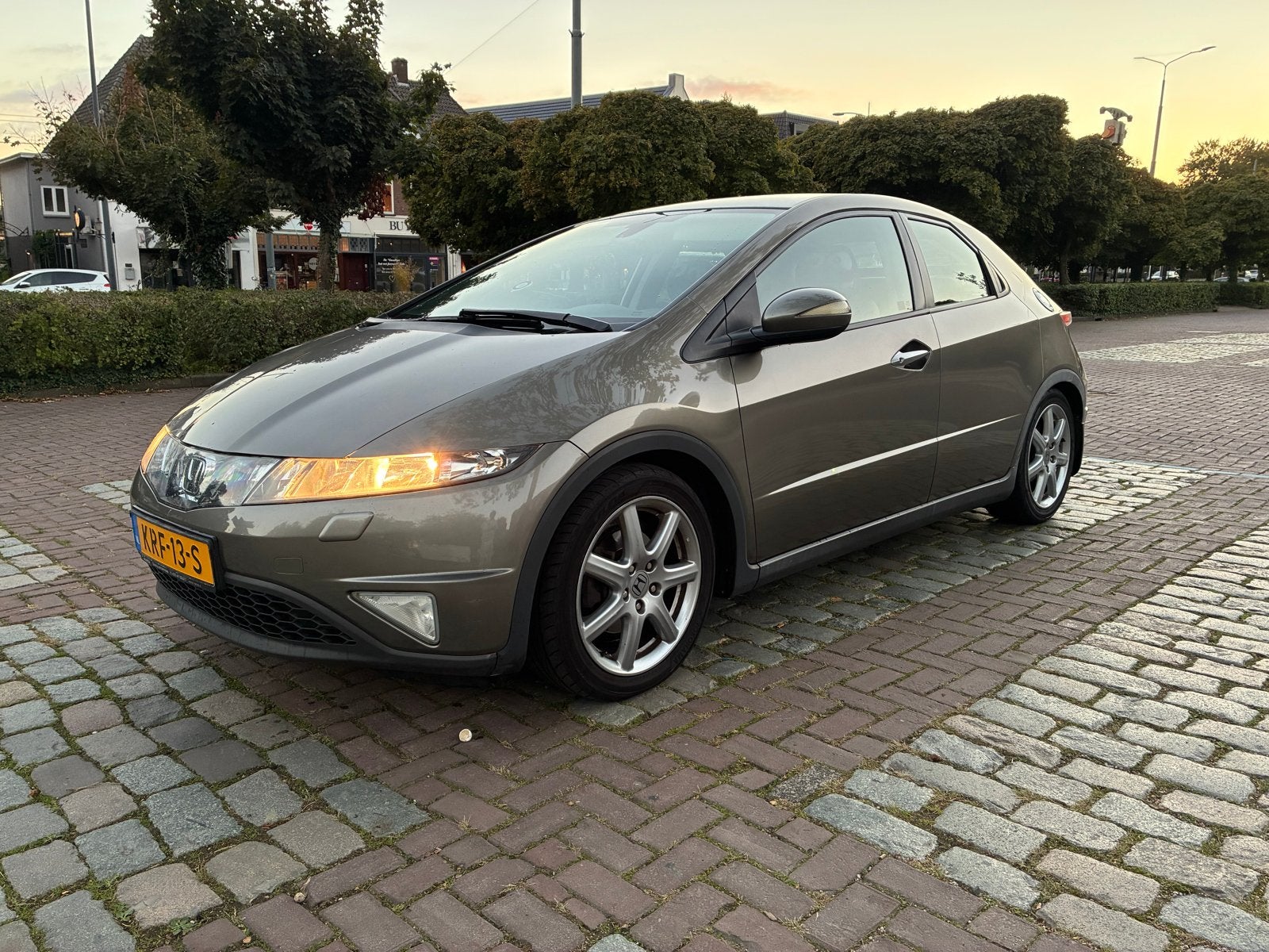Honda Civic 1.8 i-VTEC LPG |APK 2028.04 | Slechts 76.000 km, Voorwielaandrijving, Zwart, 4 cilinders, 1799 cc