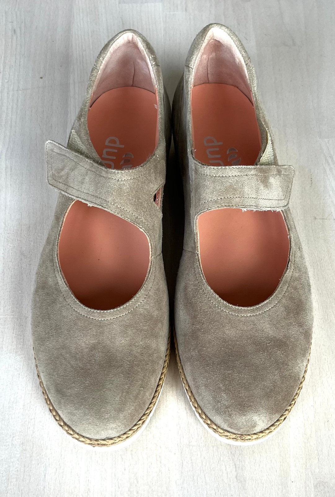 Durea beige suède bandschoenen maat 38 wijdte E, Beige, Zo goed als nieuw, Ballerina's, Ophalen of Verzenden
