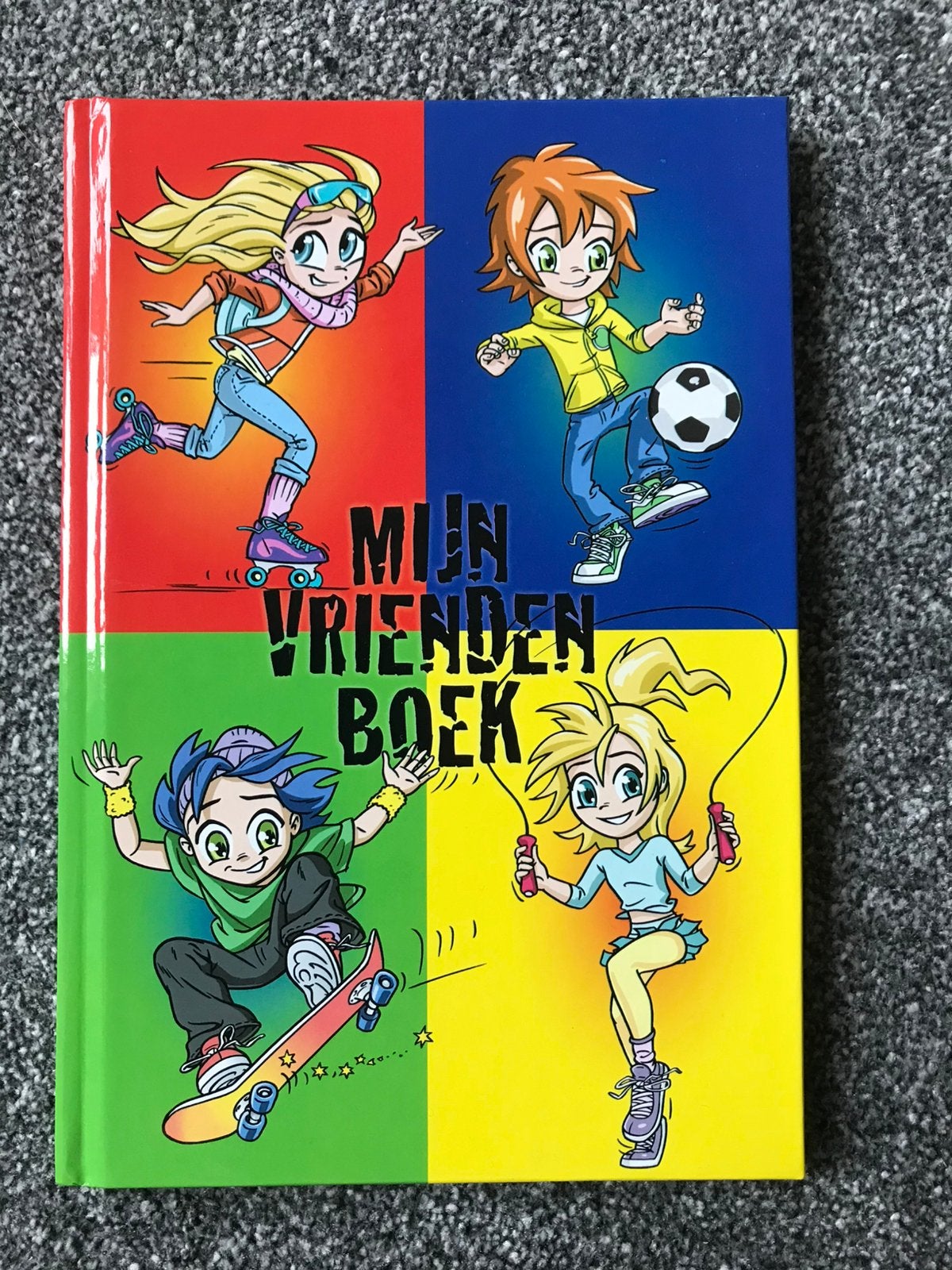 Nieuw vriendenboekje te koop, Ophalen of Verzenden, Nieuw