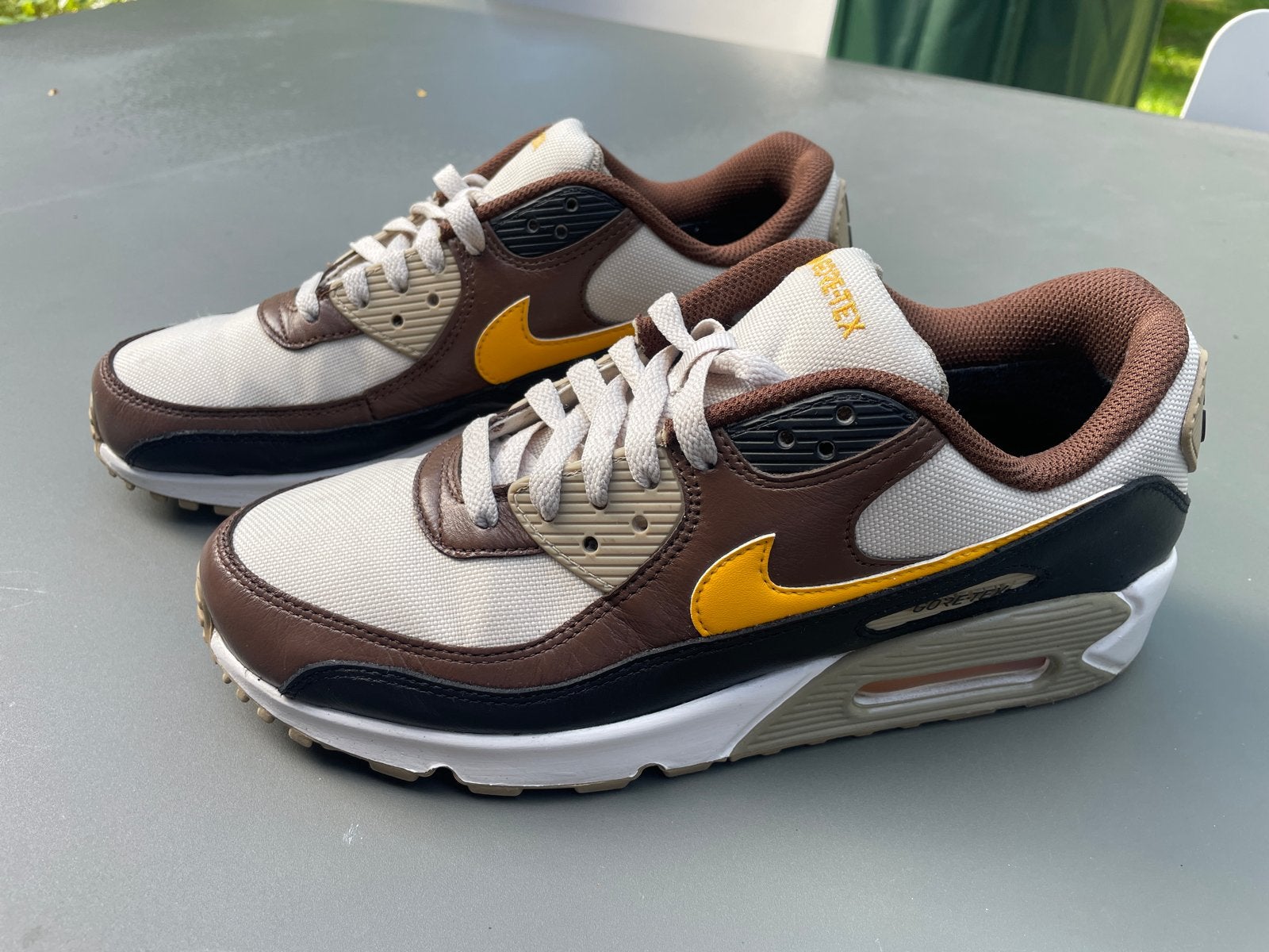 Nike Air Max 90 Gore-Tex Sneakers mt 41 - Bruin/Beige, Ophalen of Verzenden, Zo goed als nieuw, Bruin, Sneakers of Gympen