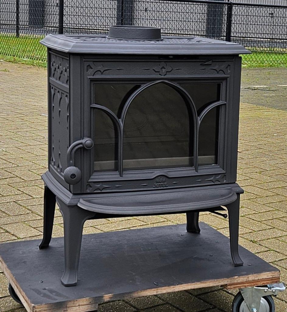 Houtkachel Jotul F100, Huis en Inrichting, Kachels, Houtkachel, Ophalen of Verzenden, Zo goed als nieuw, Vrijstaand