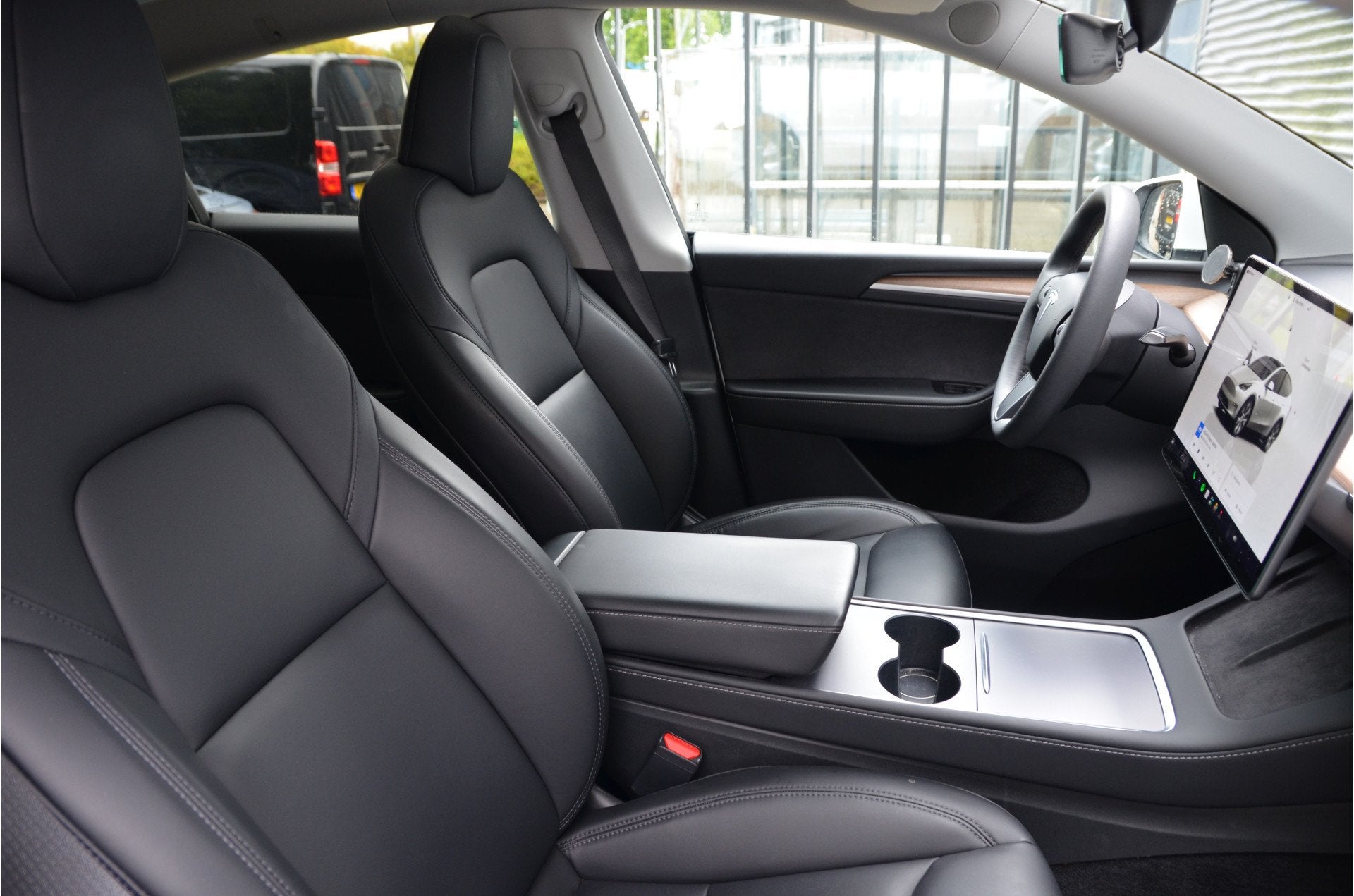 Tesla Model Y Long Range AWD 75 kWh AutoPilot3.0 Ryzen, Auto's, Zwart, Wit, 351 pk, Vierwielaandrijving
