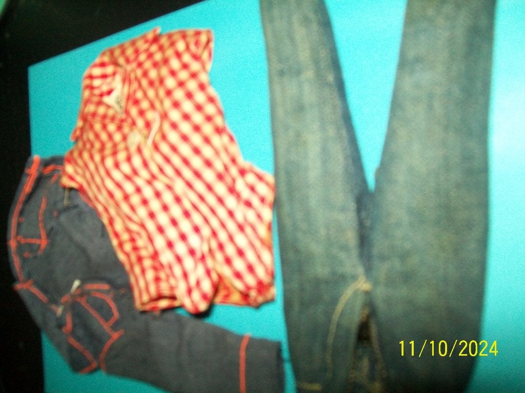 Barbie kleding, Ophalen of Verzenden, Zo goed als nieuw, Kleertjes