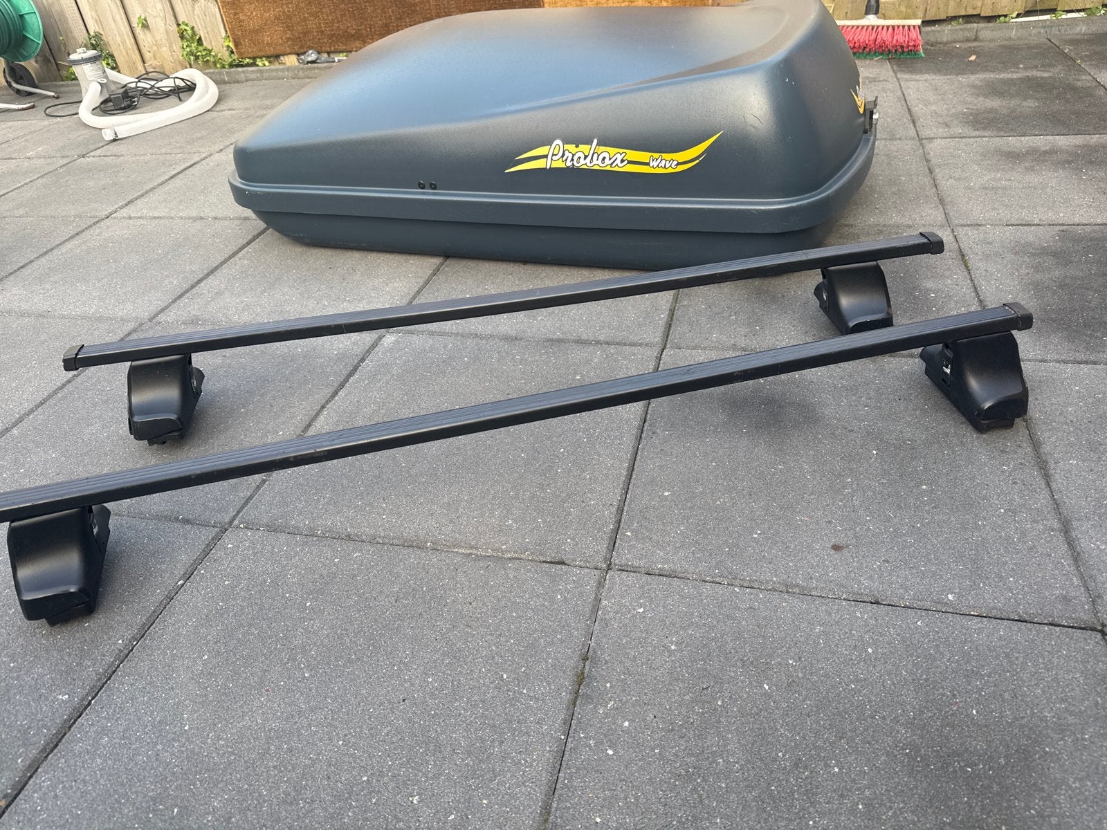 Thule Probox Wave Dakkoffer met Dakdragers, Ophalen of Verzenden, Gebruikt