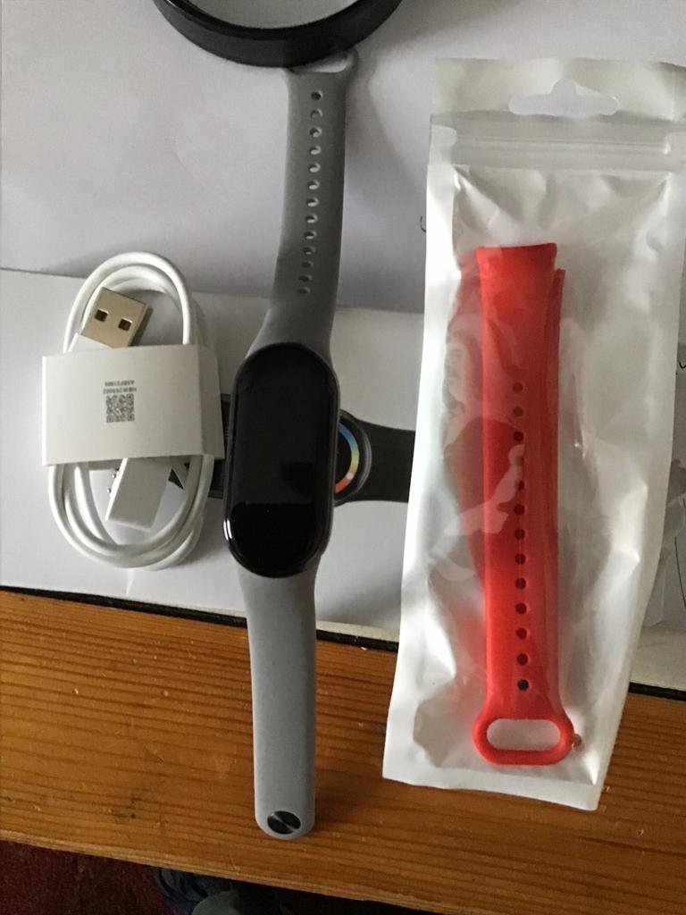 Xiaomi. Smart band 8, Ophalen of Verzenden, Zo goed als nieuw, Zwart, Android