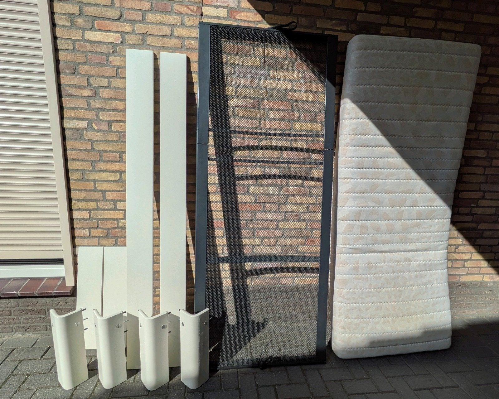 Auping Auronde bed 90x220x48, Ophalen, 90 cm, Eenpersoons, Wit