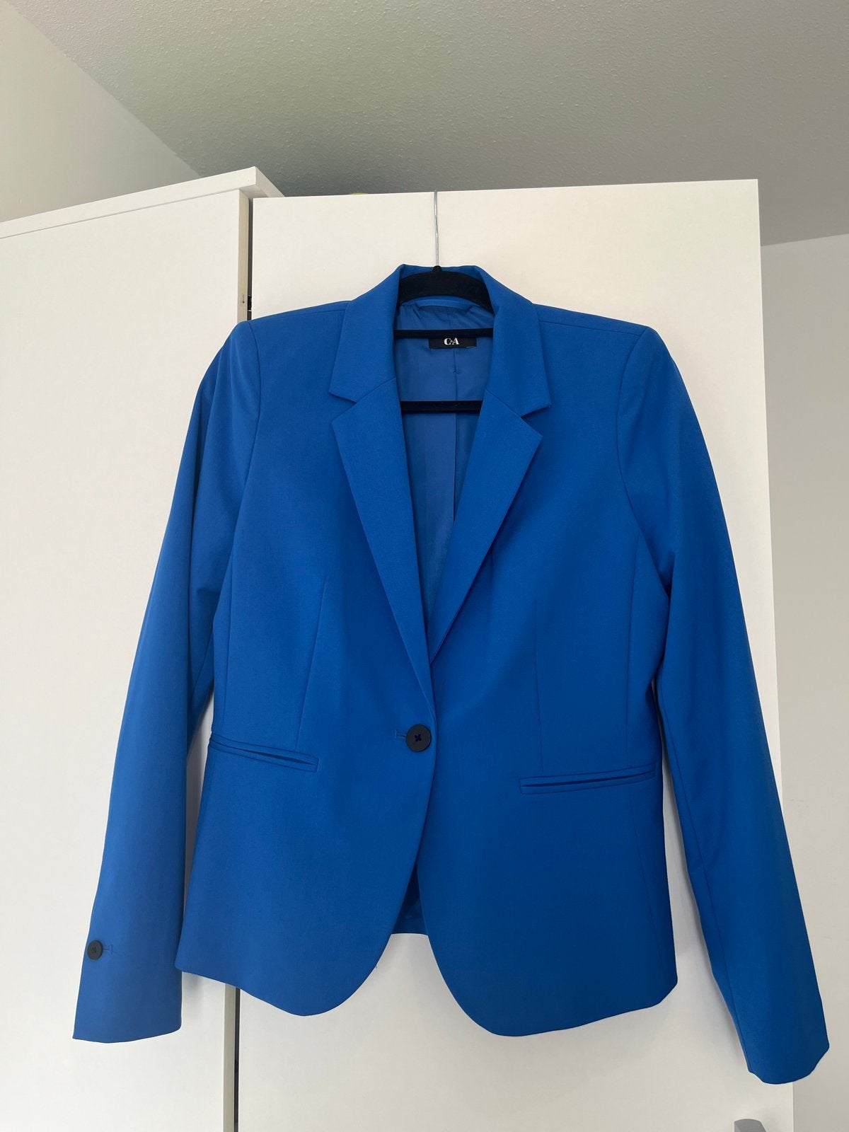 Stijlvolle blauwe blazer van C&A, Kleding | Dames, Blauw, Nieuw, Ophalen of Verzenden, Jasje