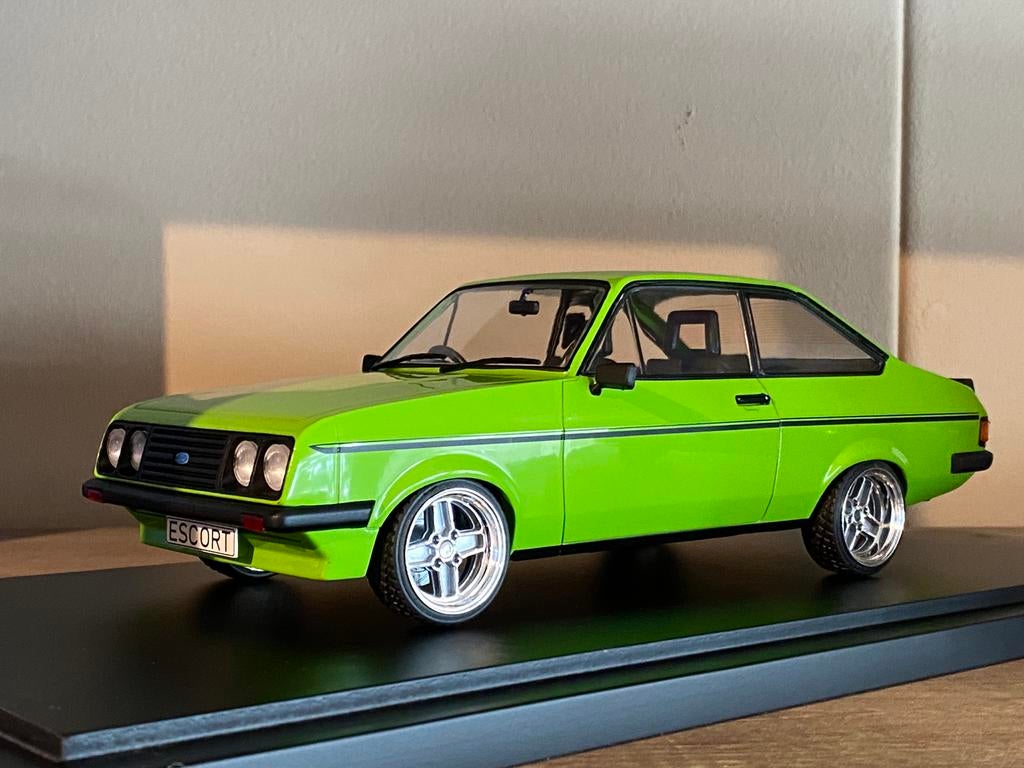 Ford Escort MK II RS 2000 1977 Groen 1-18 Tuning Model, Hobby en Vrije tijd, Overige merken, MCG models, Auto, Böttgerstr. 14 65439 Flörsheim GERMANY