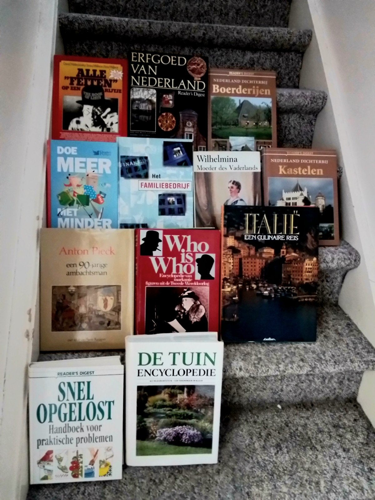 Encyclopedieën /naslagwerken 12× per boek € 1.95, Ophalen, Zo goed als nieuw