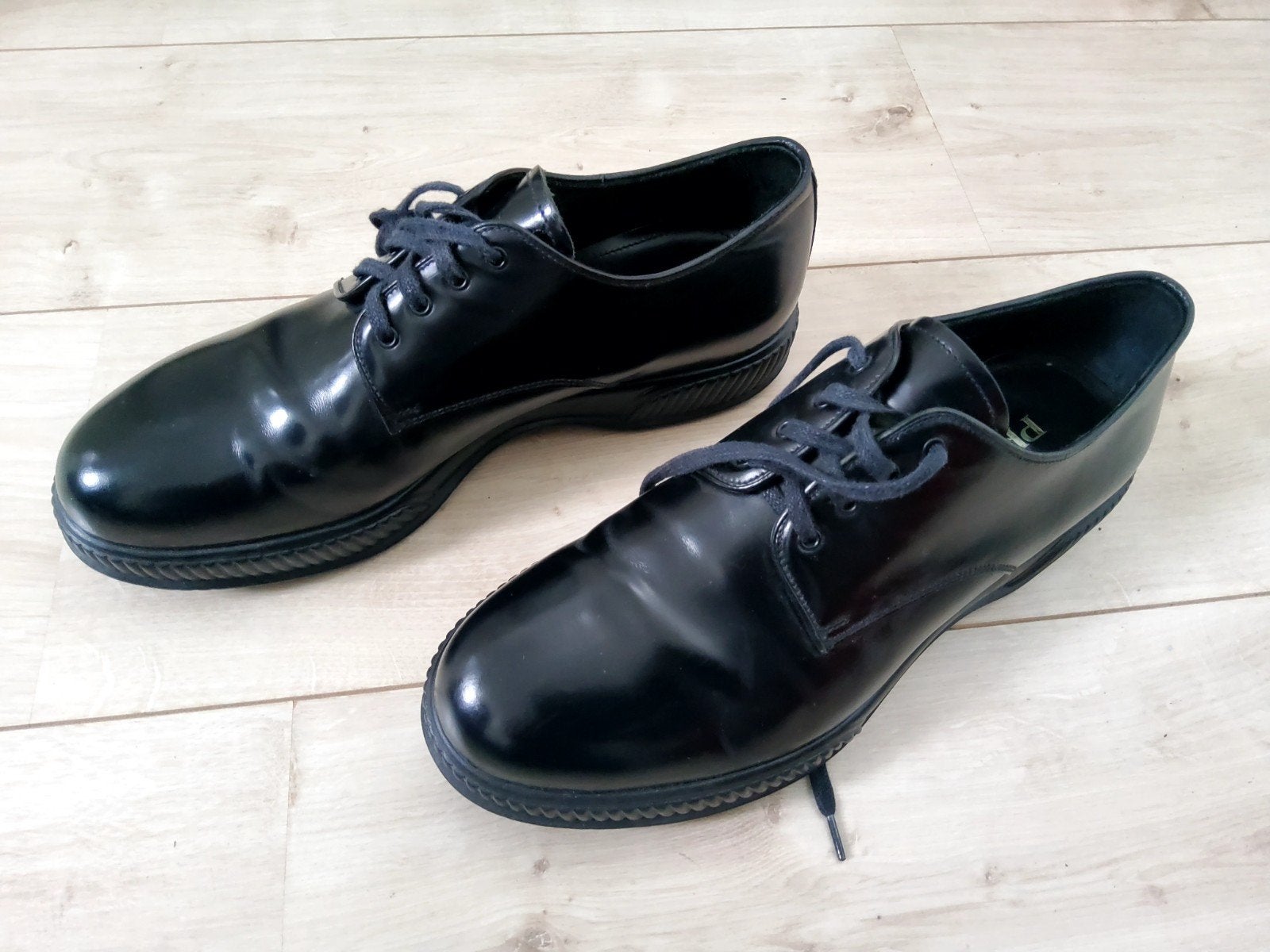 Prada schoenen, Kleding | Heren, Ophalen of Verzenden, Zo goed als nieuw, Zwart