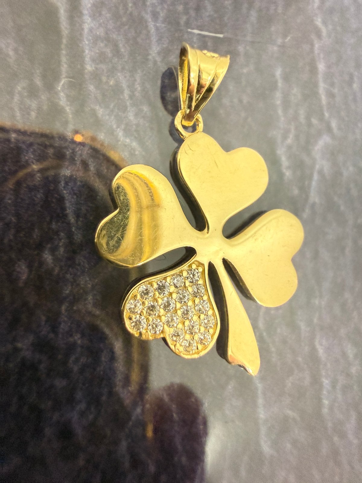 Prachtige 14 karaats gouden klaver 4 hanger, Ophalen of Verzenden, Nieuw, Goud, Goud