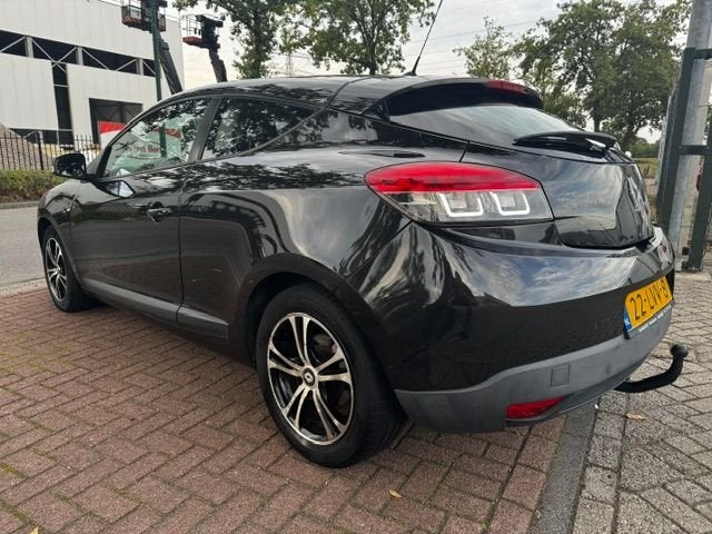 Renault Mégane Coupe 1.6 Expression Airco,Cruisecontrol,Nav, Auto's, Voorwielaandrijving, Stof, Gebruikt, Zwart