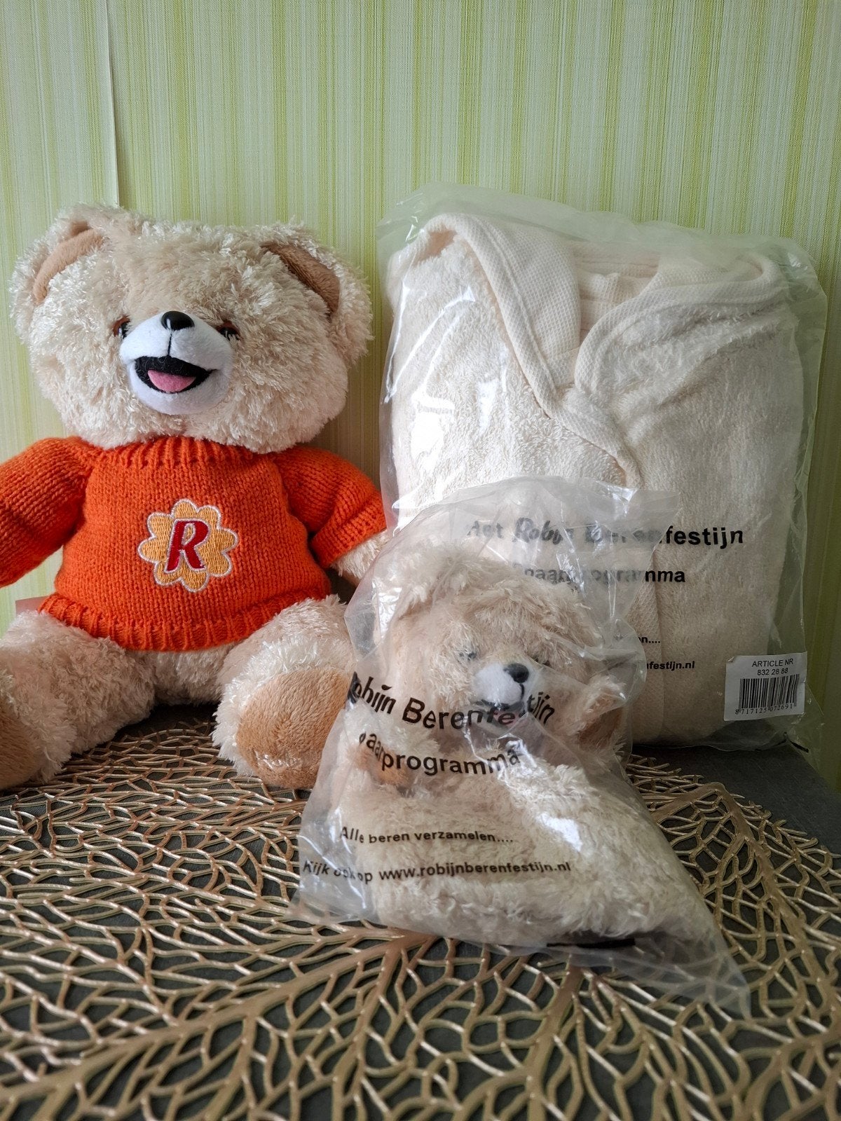 Robijn Berenfestijn knuffelbeer, handpop en badjas, Overige merken, Overige karakters, Beer, Nieuw