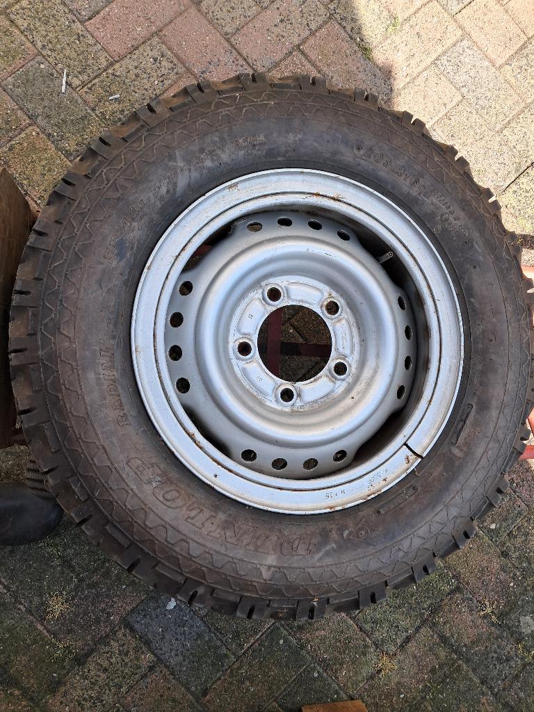 1 wiel 205R16 steek 5x150 ET60 Toyota Landcruiser Tundra etc, Ophalen
