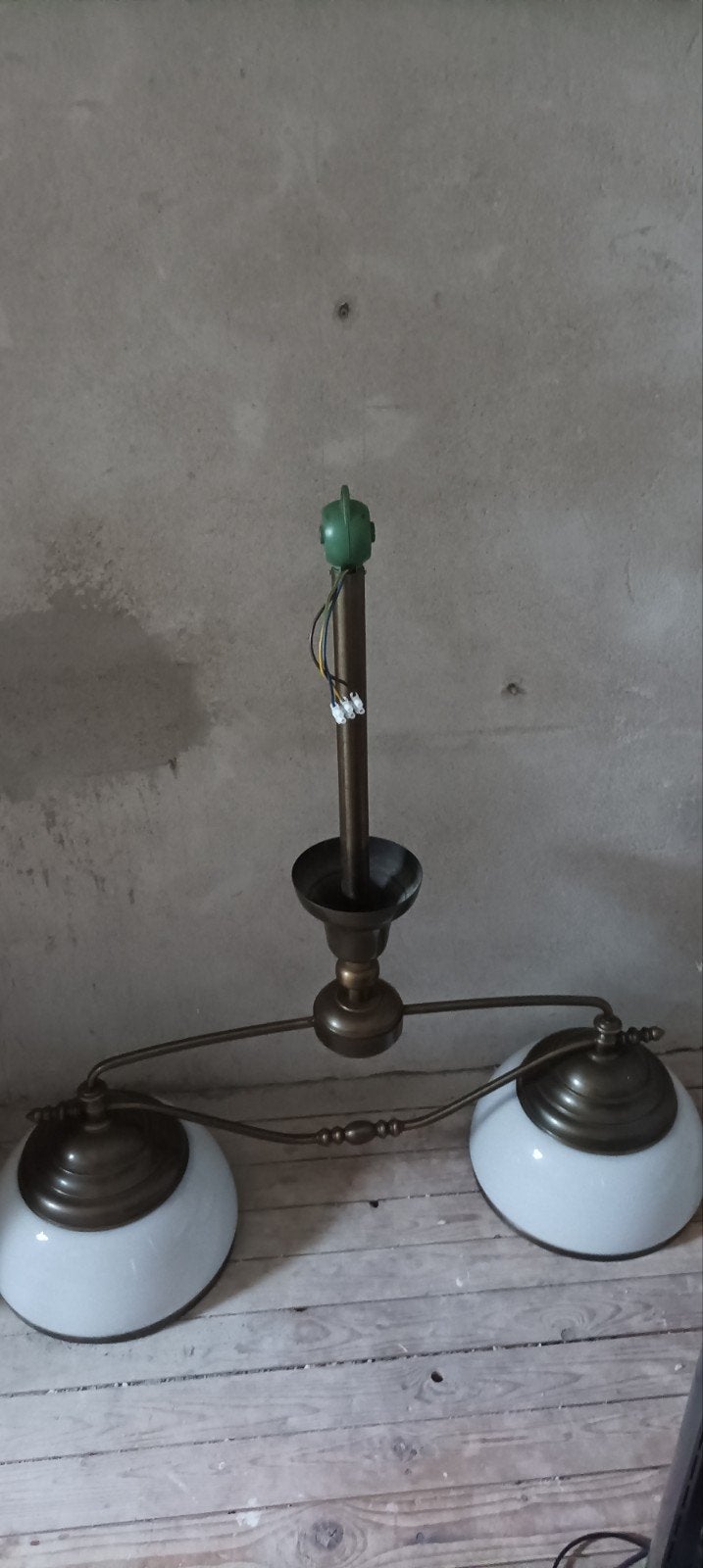 Hanglamp met witte melkglazen kappen, E27 fitting