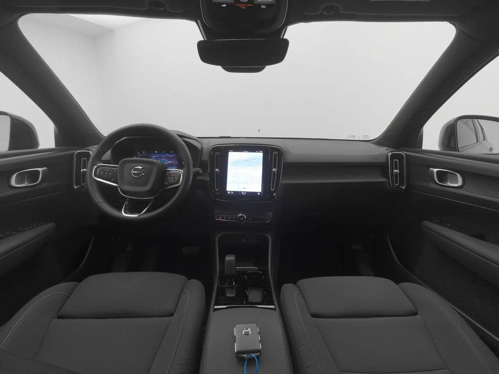 Volvo XC40 € 30.700,00, Automaat, Stof, Gebruikt, Parkeersensor