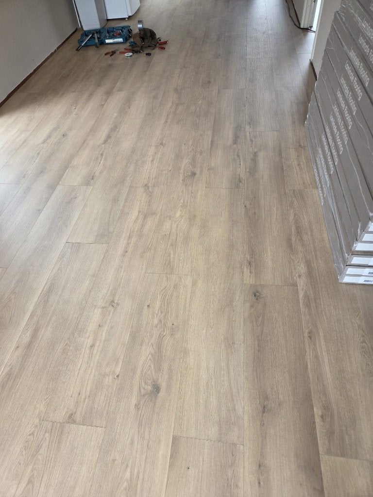Laminaat eiken beige - BIEDEN, Ophalen, 50 tot 150 cm, Zo goed als nieuw, 10 m² of meer