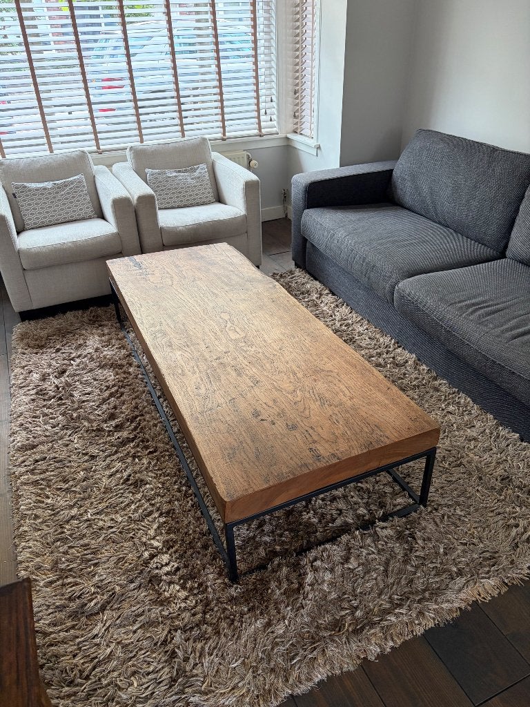 Complete zithoek met bank, 2 fauteuils, salontafel en kleed, Ophalen, Gebruikt, Stof