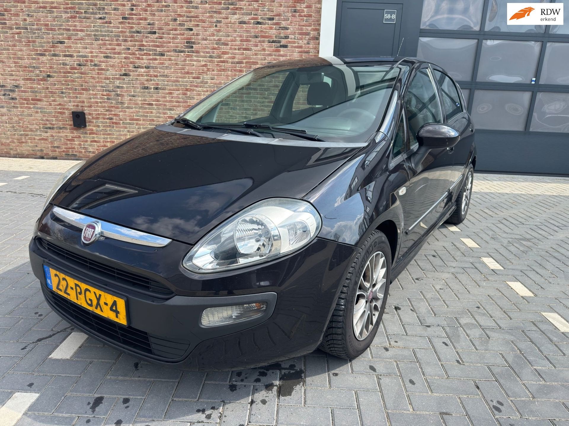 Fiat Punto Evo 1.3 M-Jet Dynamic, Auto's, Fiat, Voorwielaandrijving, Euro 5, 28 km/l, Gebruikt