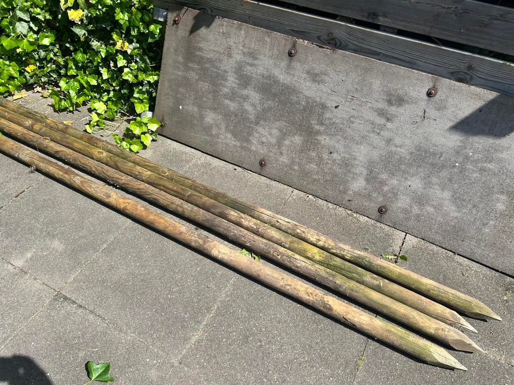 4 tuinpalen, Ophalen, Gebruikt, 250 cm of meer, Palen