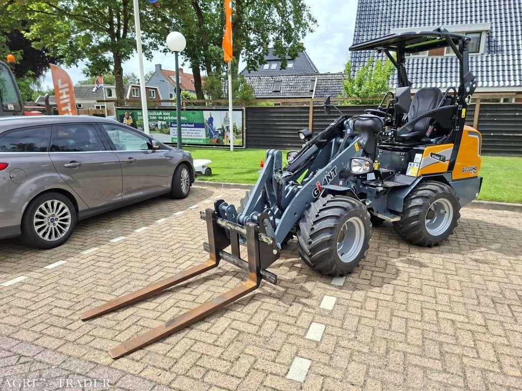 GiANT G2300 X-tra HD kniklader, Zakelijke goederen, Machines en Bouw | Kranen en Graafmachines, Niet opgegeven, -, Niet opgegeven