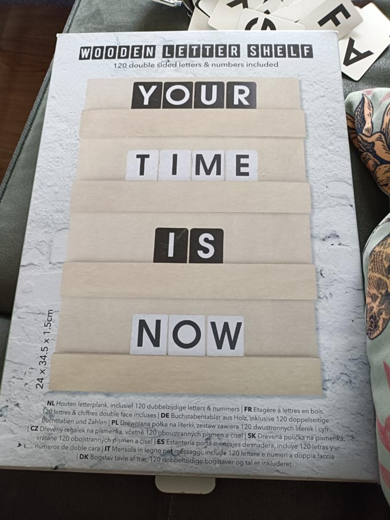 Nieuwe houten letterplank met 120 letters en cijfers, Ophalen of Verzenden