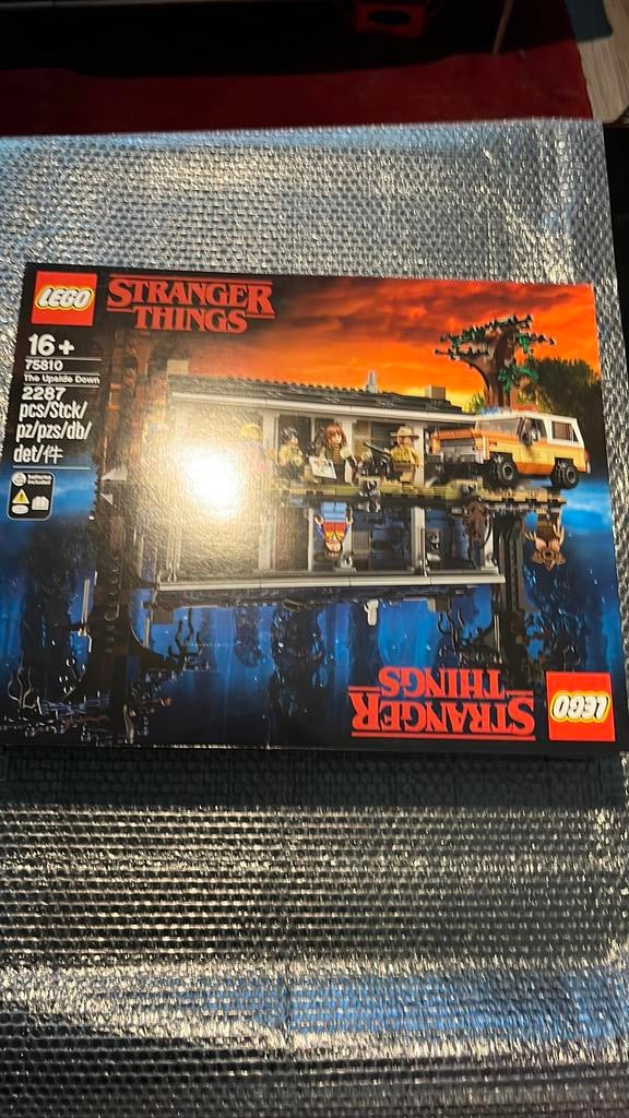 LEGO Stranger Things The Upside Down 75810 NIEUW, Kinderen en Baby's, Speelgoed | Duplo en Lego, Overige thema's, Lego, Nieuw