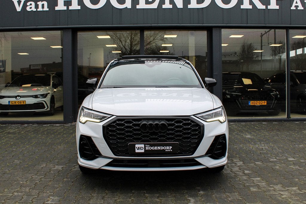 Audi Q3 SPORTBACK 35 TFSI S Edition PANO NAVI MATRIX KEYLESS, Automatische klimaatregeling, 4 cilinders, 150 pk, 1505 kg