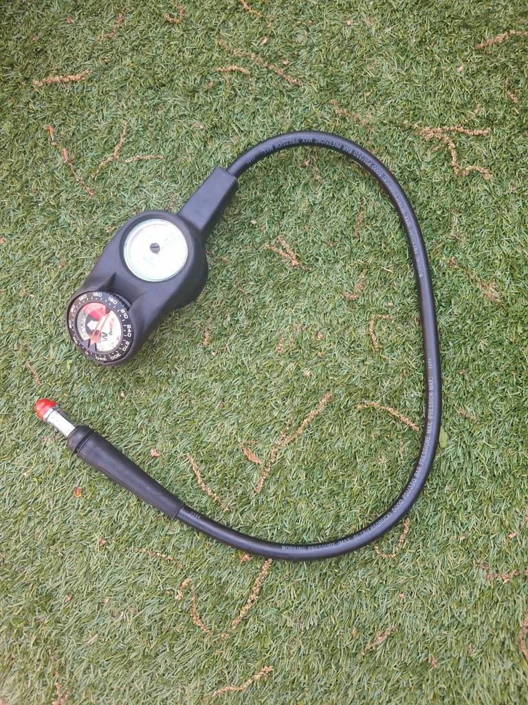 Duikmanometer met slang, Watersport en Boten, Duiken, Ophalen, Gebruikt