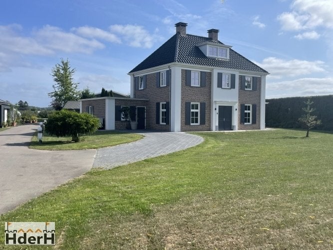 Villa te huur nabij Rhenen, Wageningen, Ede, Utrecht, Huizen en Kamers, 8 kamers, 250 m², Rhenen, Via bemiddelaar