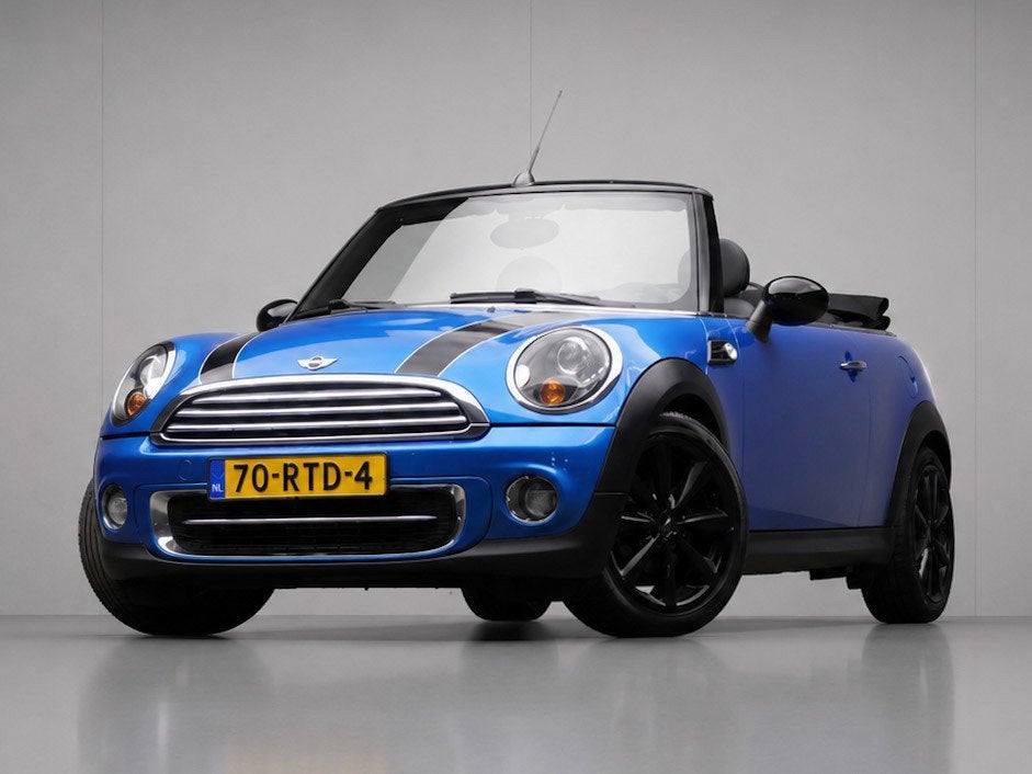 Mini Cabrio 1.6 Cooper Chili (AIRCO,XENON,CRUISE,STOELVERWAR, Euro 5, Gebruikt, 4 cilinders, Cabriolet