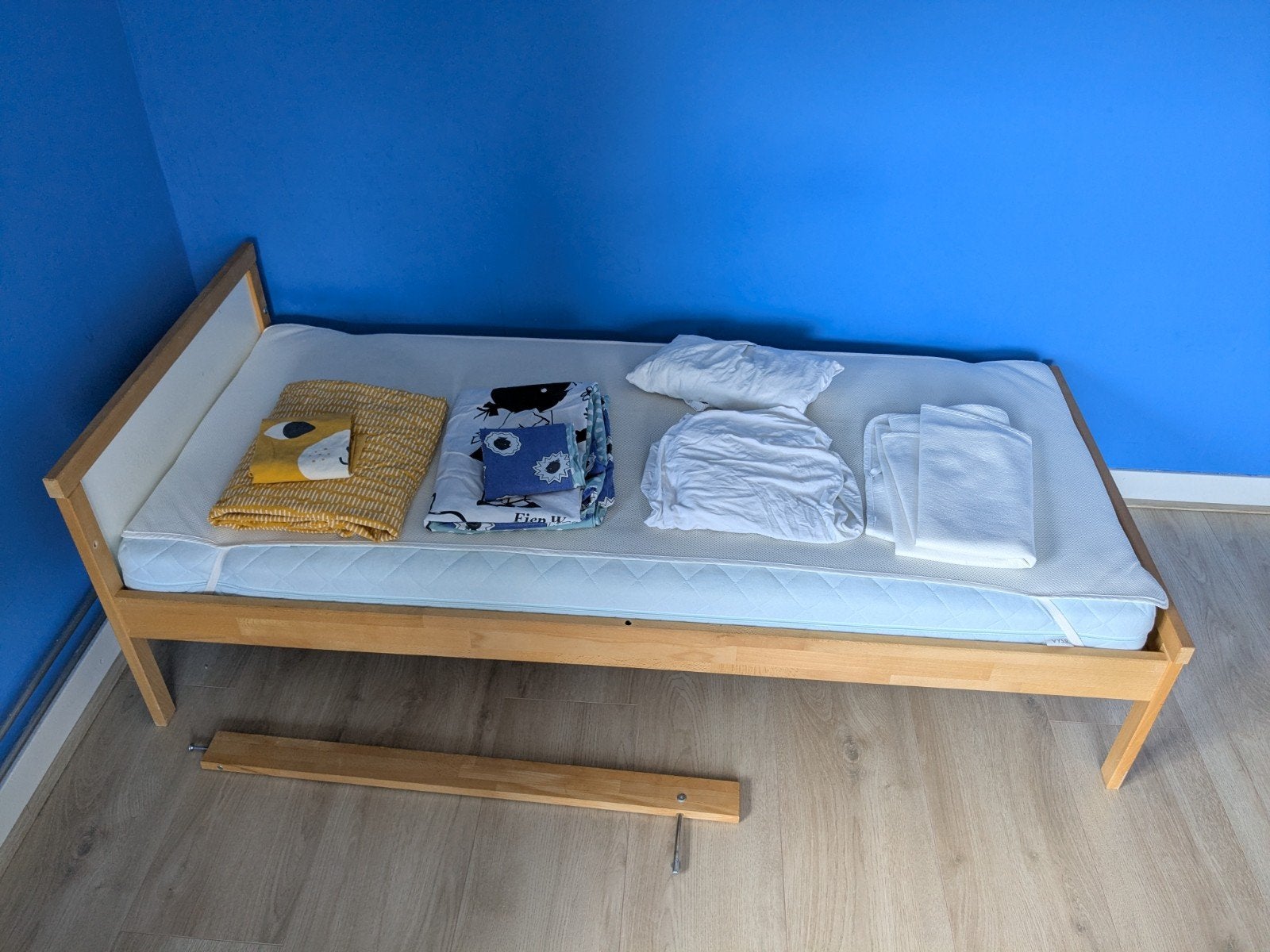 divers peuter beddengoed - dekbedhoes - hoeslaken, Gebruikt, Jongetje of Meisje, Ophalen of Verzenden, Peuterbed