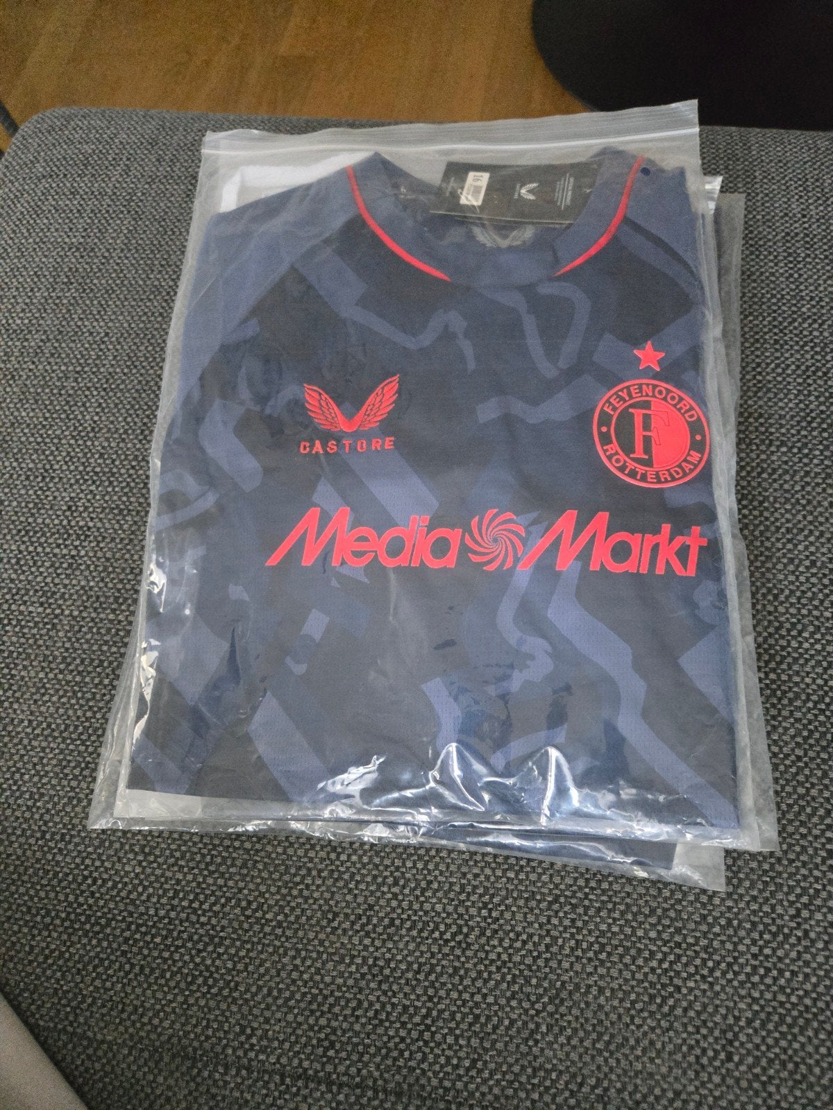 Feyenoord 3e shirt 2023/2024 - Kindermaat, Ophalen of Verzenden, Nieuw, Castore, Jongen of Meisje