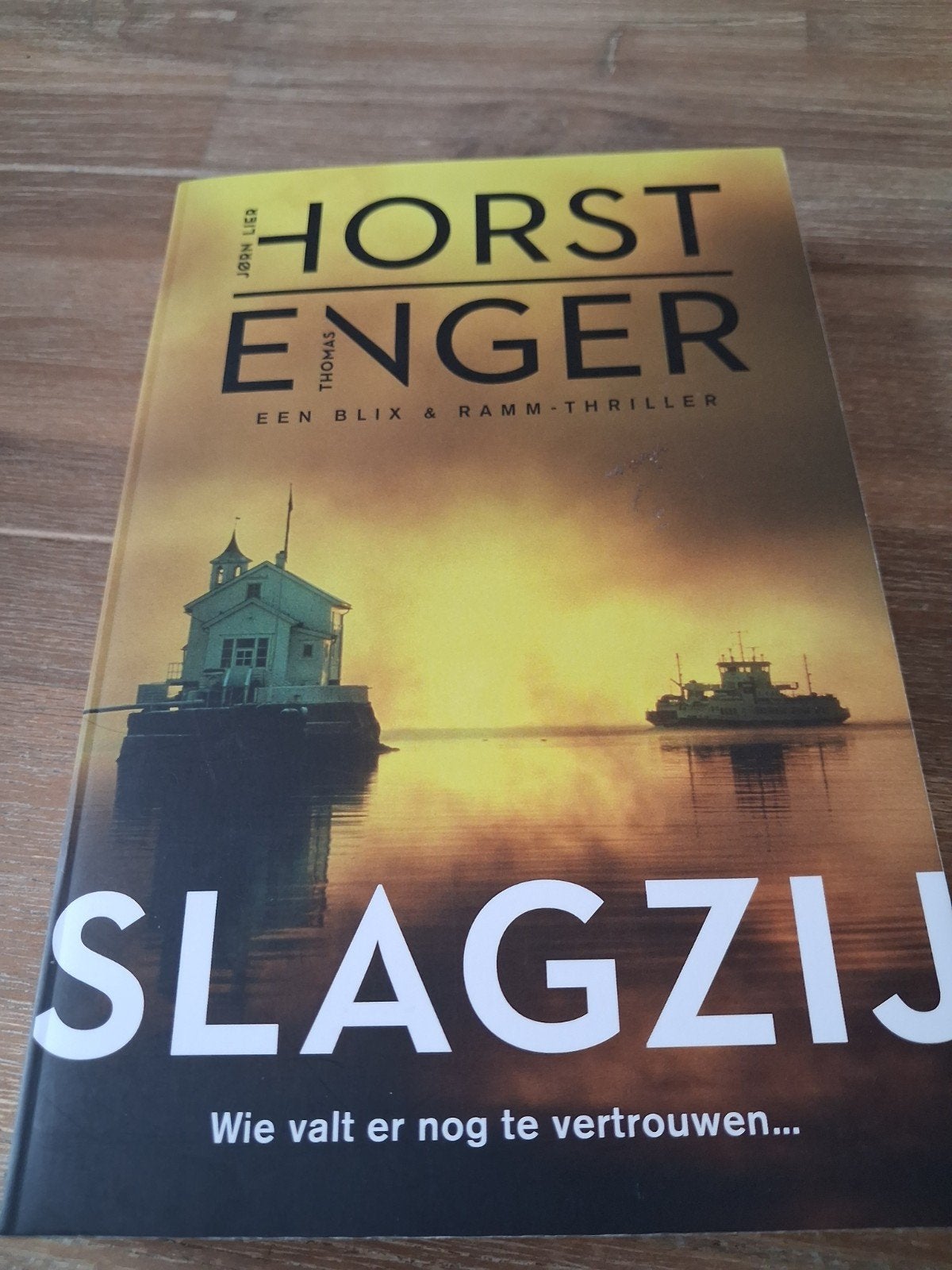 Thomas Enger  - Slagzij, Ophalen of Verzenden, Zo goed als nieuw, Thomas Enger; Jørn Lier Horst