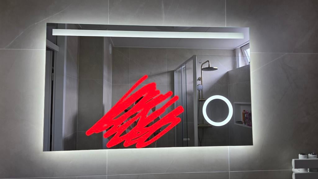 Grote badkamer spiegel met vergrootglas, Ophalen of Verzenden, 50 tot 100 cm, Overige typen, Minder dan 100 cm