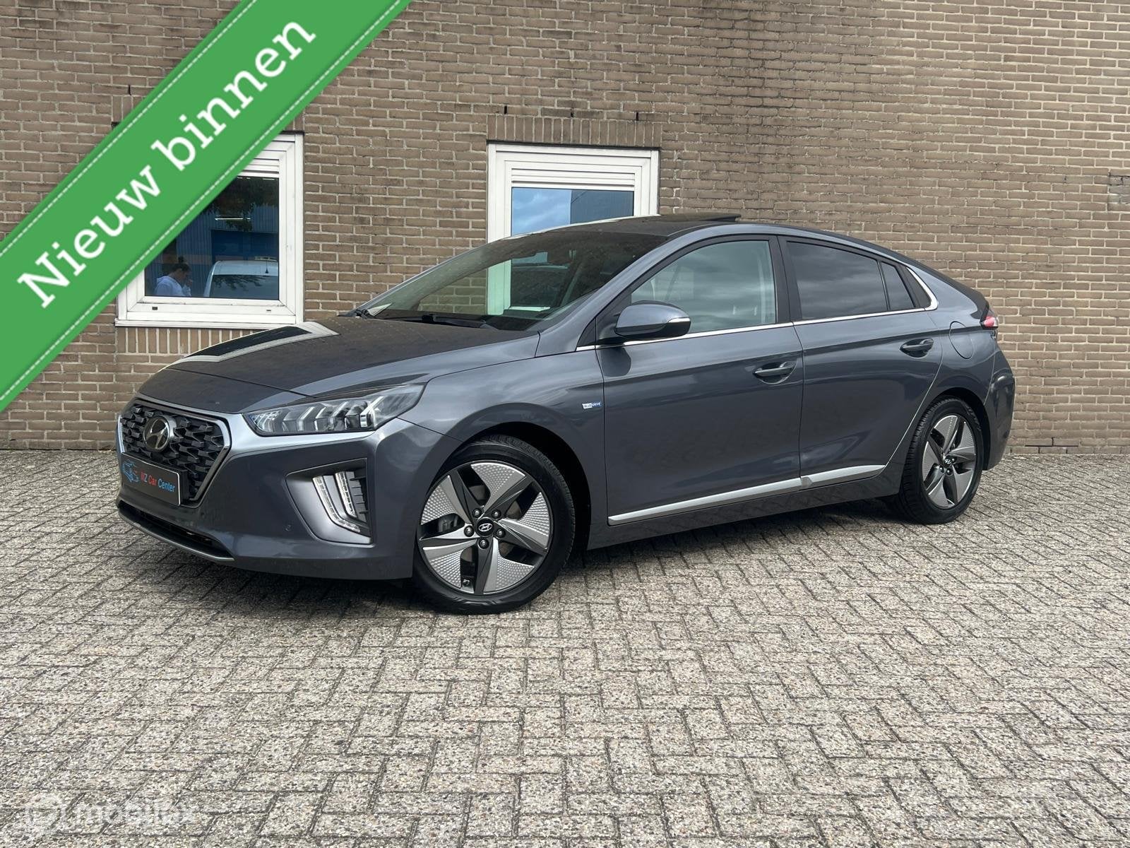 Hyundai IONIQ 1.6 GDi Premium | Camera | Navi | Cruise | DAB, Auto's, Gebruikt, Leder, IONIQ, Hybride Elektrisch/Benzine