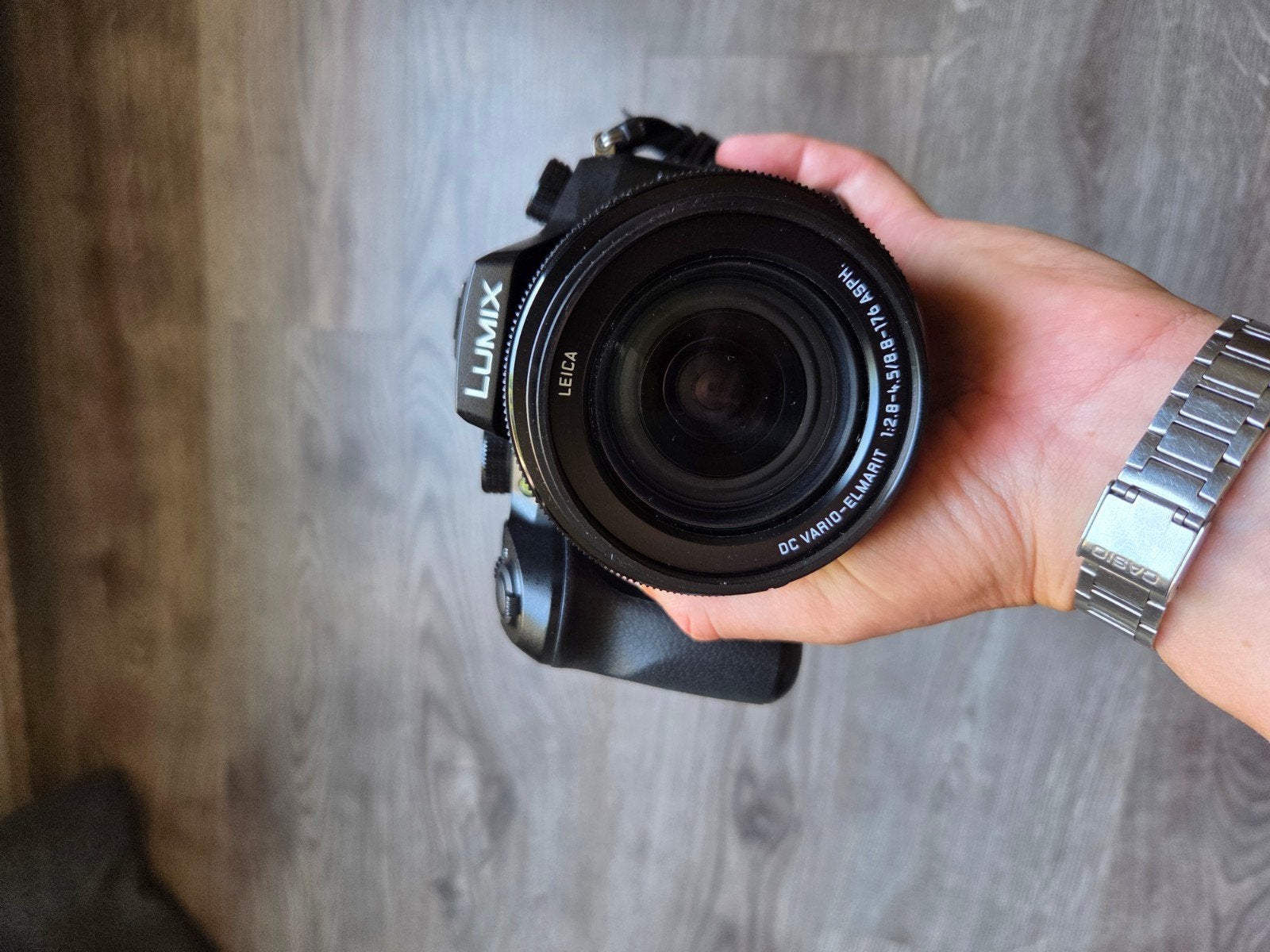 Panasonic Lumix DMC-FZ2000, Audio, Tv en Foto, Fotocamera's Digitaal, Ophalen, Nieuw, Panasonic, 8 keer of meer